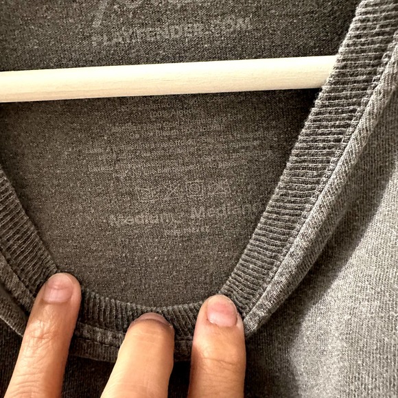 Fender Men's Dark Gray American Eagle Guitar Vintage Short Sleeve Shirt Medium - Picture 6 of 7